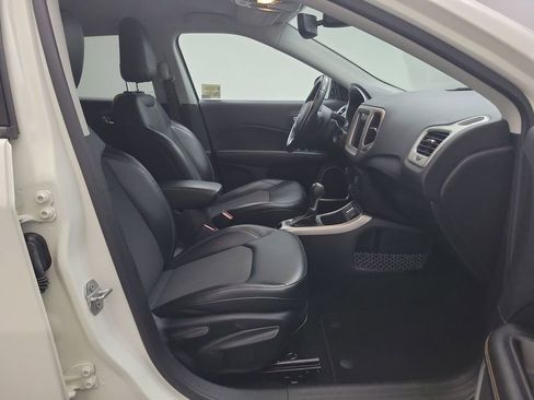 Used 2019 Jeep Compass Latitude w/ Popular Equipment Group image 21