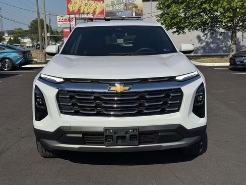 Used 2026 Chevrolet Equinox LT FWD image 25