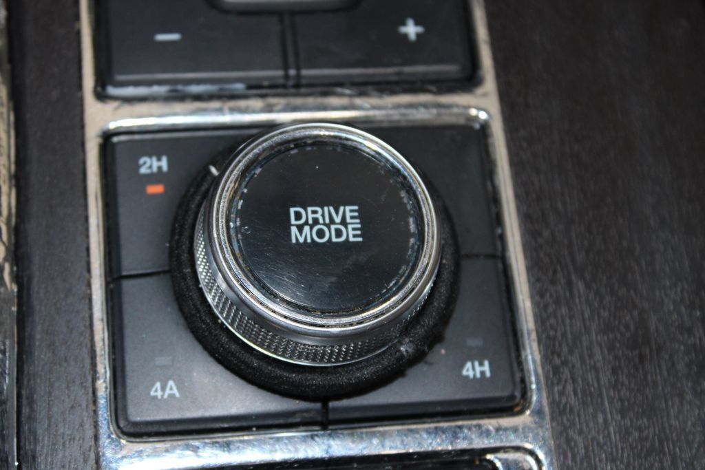 Used 2022 Ford Expedition Platinum AWD/4WD image 48