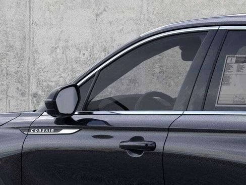 New 2025 Lincoln Corsair FWD w/ Equipment Group 101A image 42