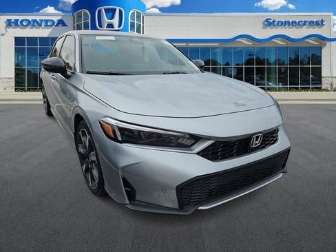 Used 2025 Honda Civic Sport Touring image 1