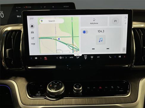 Used 2025 Ford Expedition Max Platinum w/ Platinum Ultimate Package image 9