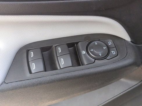 Certified 2024 Chevrolet Equinox LS w/ LS Convenience Package FWD image 25