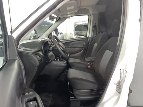 Used 2022 RAM ProMaster City Tradesman image 13