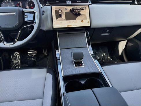 New 2026 Land Rover Range Rover Velar Belgravia AWD/4WD image 18