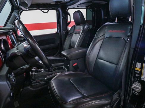 Used 2022 Jeep Gladiator Rubicon w/ LED Lighting Group AWD/4WD image 10