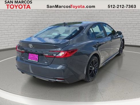 Used 2026 Toyota Camry SE w/ Convenience Package FWD image 6
