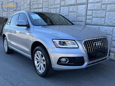 Used 2016 Audi Q5 2.0T Premium Plus w/ Premium Plus Package image 3