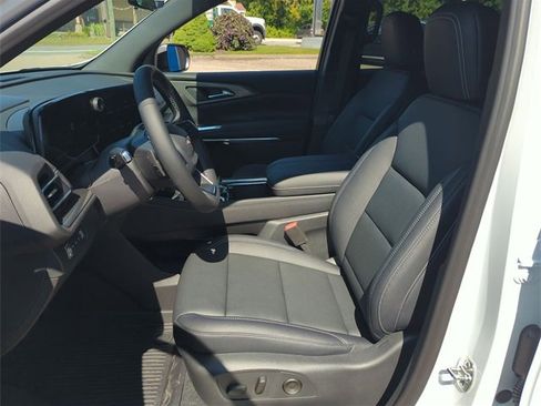 New 2026 Chevrolet Traverse LT w/ Sun and Wheel Package image 20