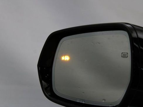 New 2026 Cadillac Lyriq Luxury image 31