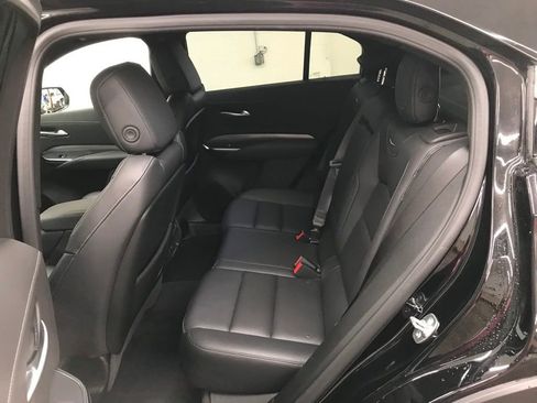 Used 2025 Cadillac XT4 Premium Luxury image 25