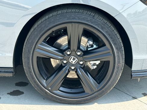 New 2026 Honda Accord Sport image 10