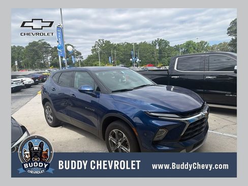 Used 2023 Chevrolet Blazer LT FWD image 1