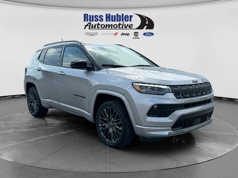 Used 2022 Jeep Compass High Altitude AWD/4WD image 9