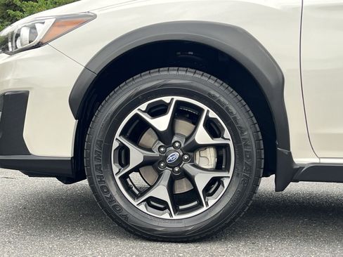 Used 2019 Subaru Crosstrek 2.0i Premium AWD/4WD image 11