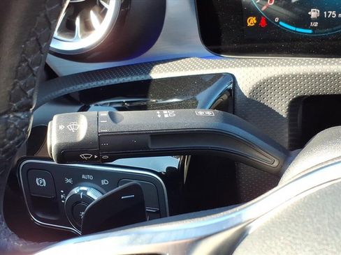 Used 2022 Mercedes-Benz A 220 4MATIC image 23