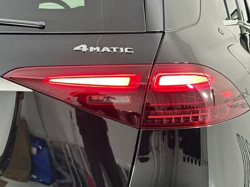 Certified 2025 Mercedes-Benz GLE 350 Black image 33