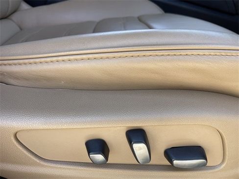 Used 2021 Cadillac XT6 Sport w/ Platinum Package image 29