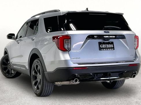 Used 2024 Ford Explorer ST-Line w/ Class IV Trailer Tow Package AWD/4WD image 15