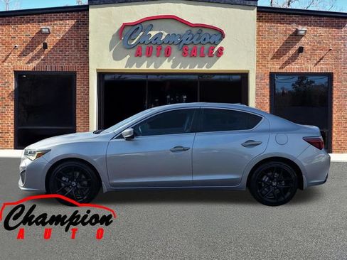 Used 2020 Acura ILX FWD image 8