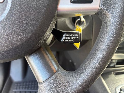 Used 2010 Jeep Grand Cherokee Laredo AWD/4WD image 15