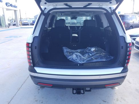 New 2026 Hyundai Palisade SEL Premium FWD image 13