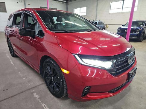 Used 2023 Honda Odyssey Sport image 5