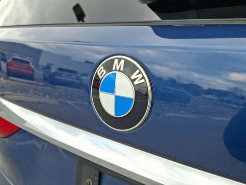 Used 2021 BMW X7 xDrive40i w/ Premium Package image 30