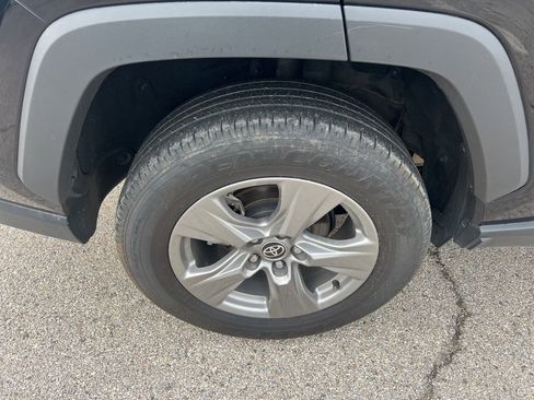 Used 2024 Toyota RAV4 XLE image 14