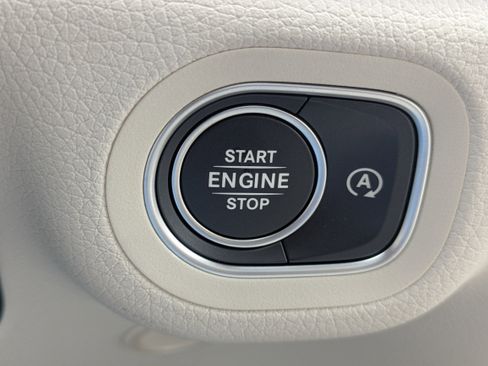 New 2026 Mercedes-Benz GLE 350 4MATIC image 33