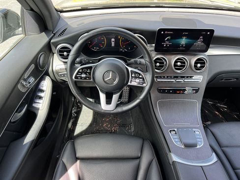 Used 2022 Mercedes-Benz GLC 300 4MATIC image 24