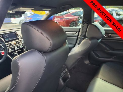 Used 2022 Honda Accord Sport image 10