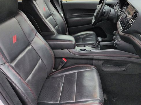 Used 2024 Dodge Durango GT image 34