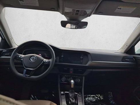 Used 2021 Volkswagen Jetta SEL FWD image 17