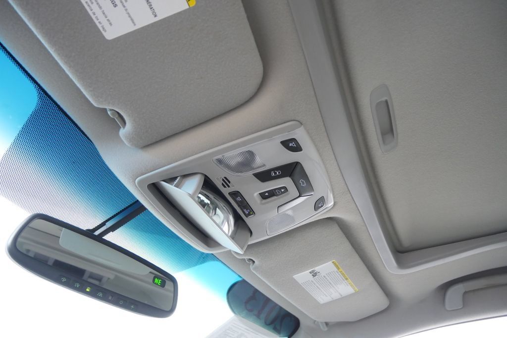 Used 2013 Toyota Sienna XLE FWD image 20