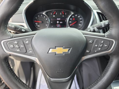 Used 2022 Chevrolet Equinox LT FWD image 37