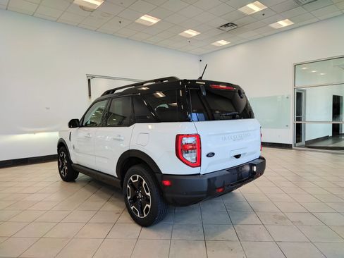 Used 2022 Ford Bronco Sport Outer Banks AWD/4WD image 5