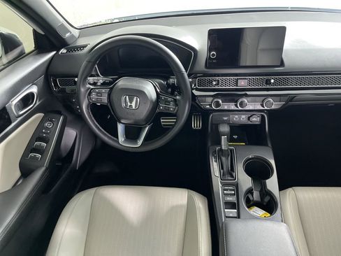 Certified 2024 Honda Civic Sport Touring image 5