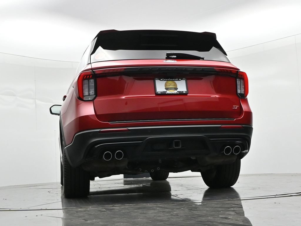 Used 2025 Ford Explorer ST w/ Sun And Sound Package AWD/4WD image 19