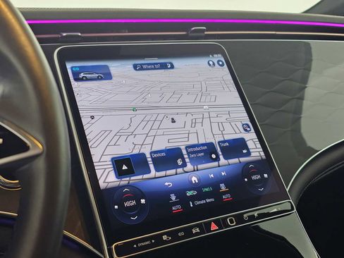 Used 2023 Mercedes-Benz EQS 450+ SUV image 25