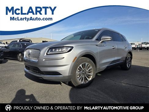 Used 2021 Lincoln Nautilus FWD w/ Equipment Group 101A image 1