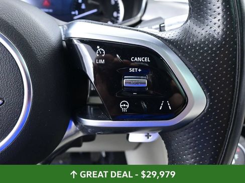 Used 2021 Jaguar F-PACE R-Dynamic S AWD/4WD image 36