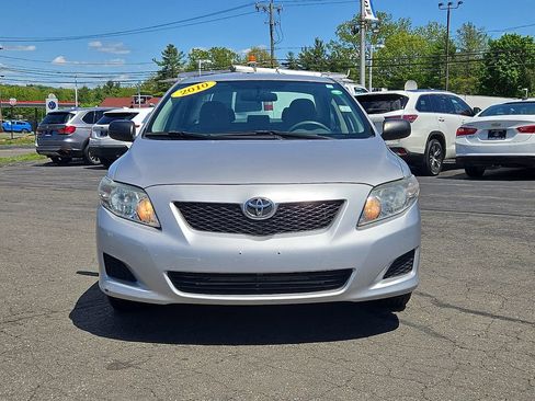 Used 2010 Toyota Corolla FWD image 3