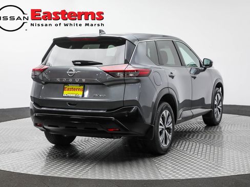 Used 2022 Nissan Rogue SV AWD/4WD image 5