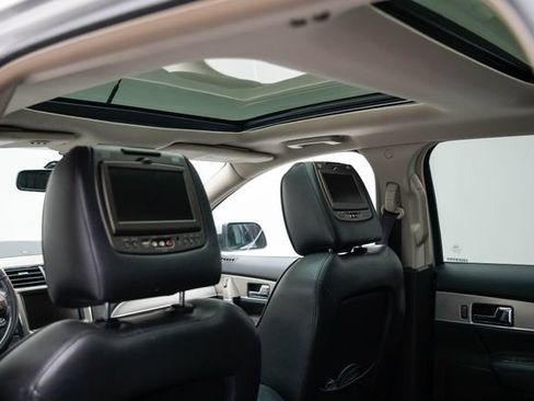 Used 2013 Lincoln MKX AWD image 27