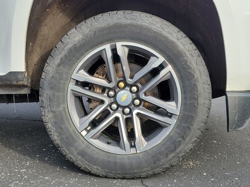Used 2016 Chevrolet Colorado W/T RWD image 5