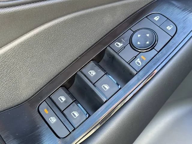 New 2027 Nissan Rogue S FWD image 21