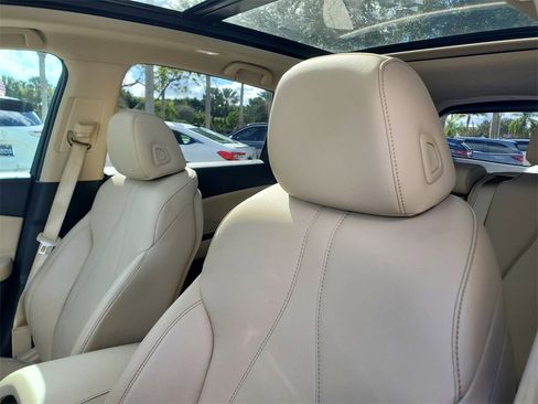 Used 2023 Acura RDX AWD image 17