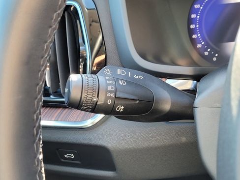 Certified 2025 Volvo V60 B5 Cross Country Plus image 20