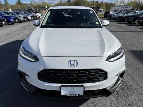 Certified 2024 Honda HR-V LX image 2